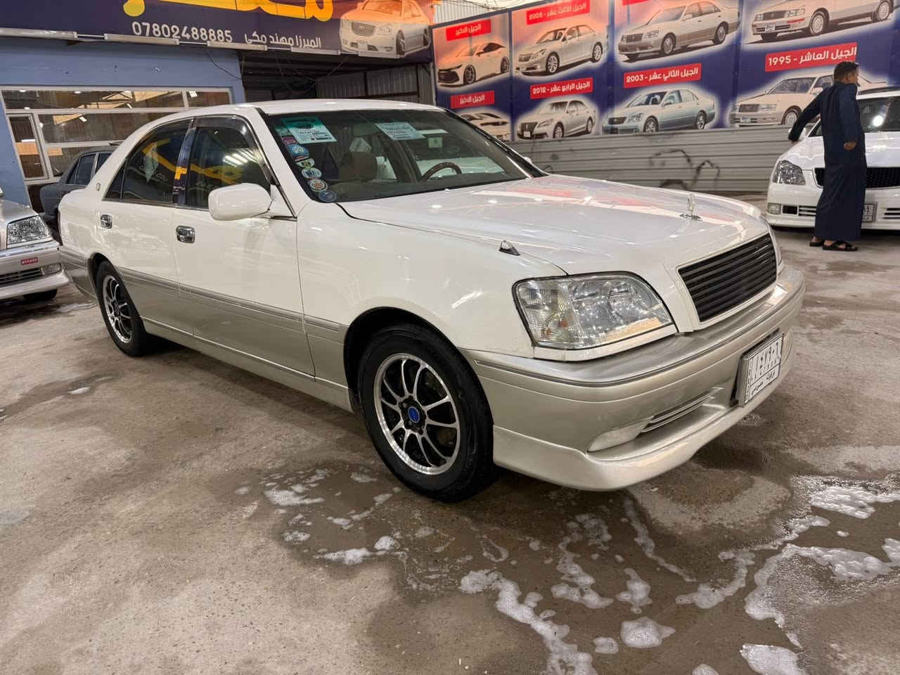 للبيع تيوتا كراون
قرار 48  مدفوع كمرك وضريبه 
كفاله السياره تحوير نجف حداديه جديده 
باتري جديد تخم تاير جديد السياره جاهزه تبريد ثلج محرك ديفور الصغير شاصي 71 
العنوان النجف الأشرف شارع ابو صخير 
السعر 98 وبيه مجال قليل جدا 
هاتف 📞 ***********
