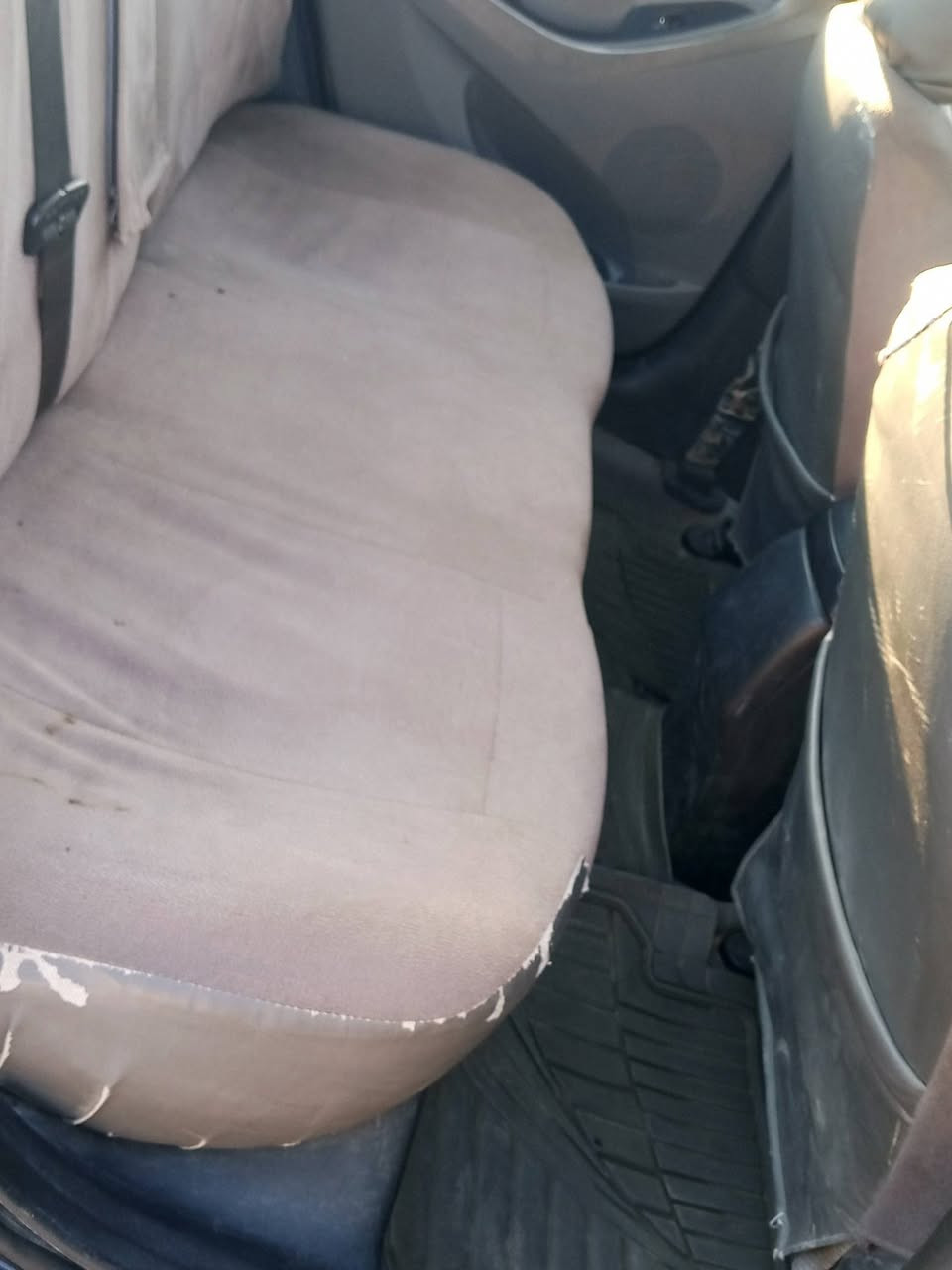 سلام عليكم النترا وارد امريكي موديل 2014
بيها جملغ خلفي فقط 
بدون داخل 
موصفات نص فول 
محرك 2000
كير حداديه مكينه مكفولت 
رقم بغداد تحويل ثاني يوم 
مصفره هيا وغرمات
سعر 97 وبيها مجال قليل 
مكانه كربلاء طوريج 
رقم ***********
