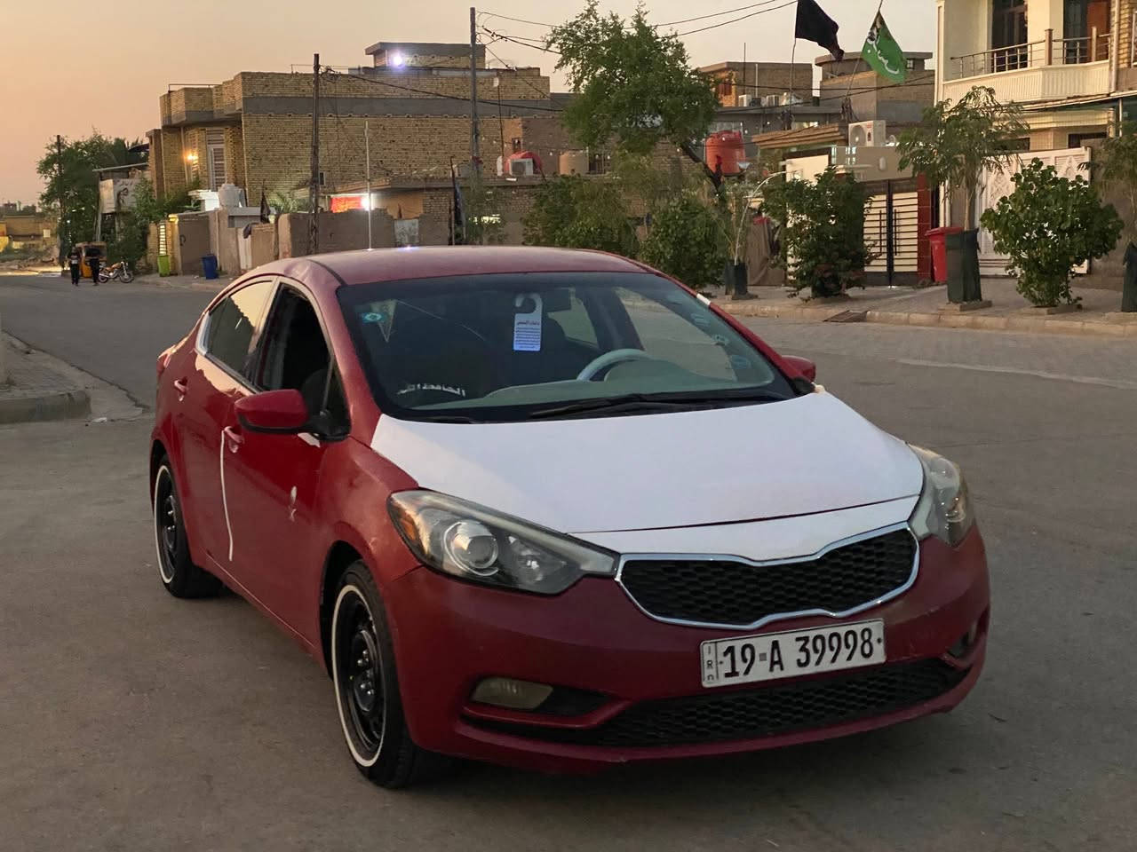🚘 للبيع كيا فورتي 2014

* مكينة 2000cc (دوش)
* 
* تخم تايرات وحداديات جديدة
* تبريد ثلج ❄️
* دوشمة عام
* الحادث: جاملغ وحافة البنيد فقط
* تم تبديل الجاملغ، والبنيد نصفه مصبوغ
* بالعراق: ضرر بسيط بالهلال الخلفي
* رقم السيارة: كربلاء (تحويل مباشر)
* مكان السيارة: الكوت / مركز المدينة
*سعر ٨٥ 

📞 للاستفسار:
***********
