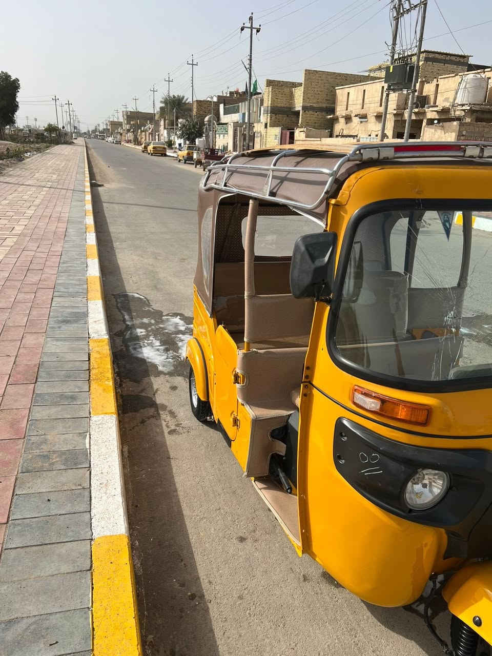 سلام عليكم تكتك لبيع 22شهر 4 كفاله عامه من كلشي ***********
