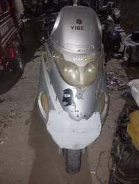مطور نكرا سلف وهندر شغال للبيع 200وبي مجال بسيط للتواصل 07700449512