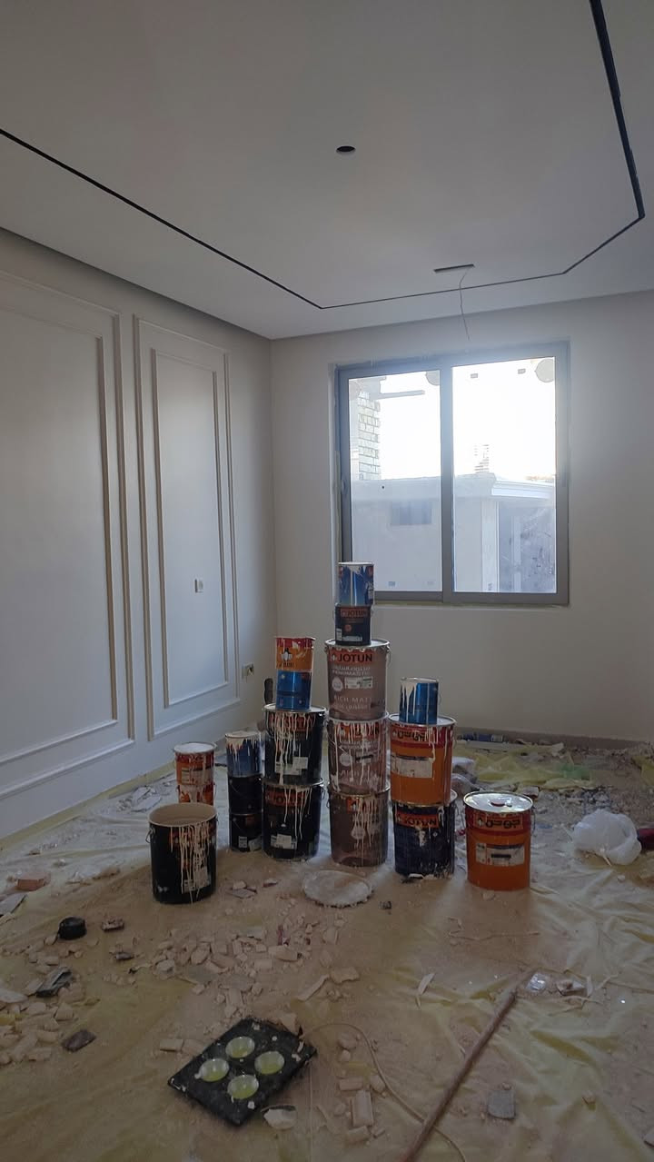 خلفه متفرغ طلس عام وصبغ داخل وخارج اطلع بل يوميه واخذ عل متر واخذ كباله ***********
