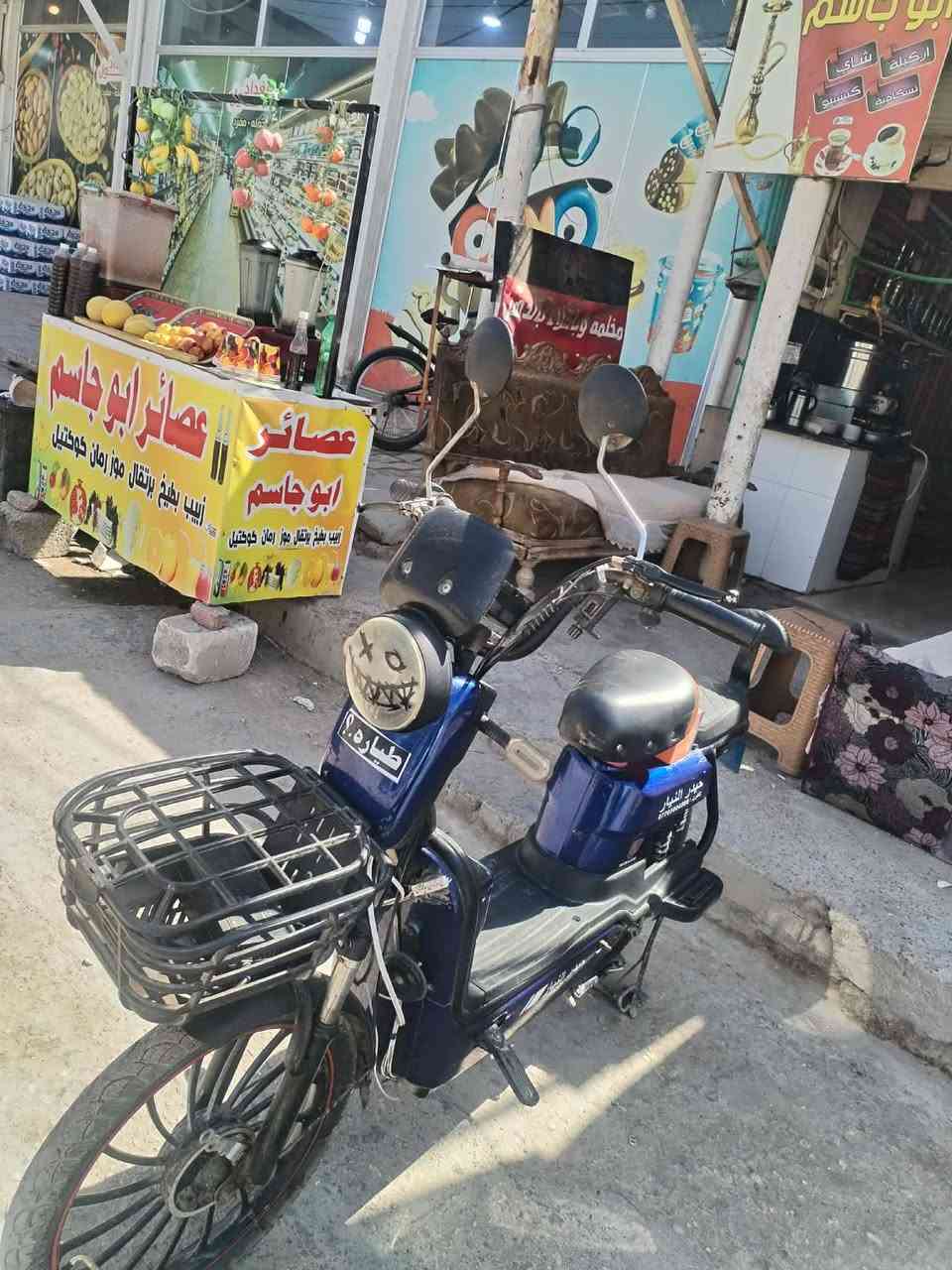 سلام عليكم باسكل شحن للبيع اربع سرع بطاريات جدد ماصارلي شهر من شتريتهن ومخلي بطارية عل كتر ما هورن والضويات الزيادة السعر 350 وبيها مجال المكان نجف الاشرف حي الشهداء شارع مكتب الرشيد الرقم ***********

