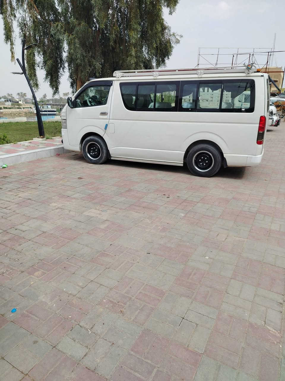 السلام عليكم هايس ناصي للبيع موديل 2008 رقم بغداد دولي جاهزه محرك كير اكسل تبريد صدر مكاني الرمادي اعتذر عن ذكر السعر شراي اتصل ***********
