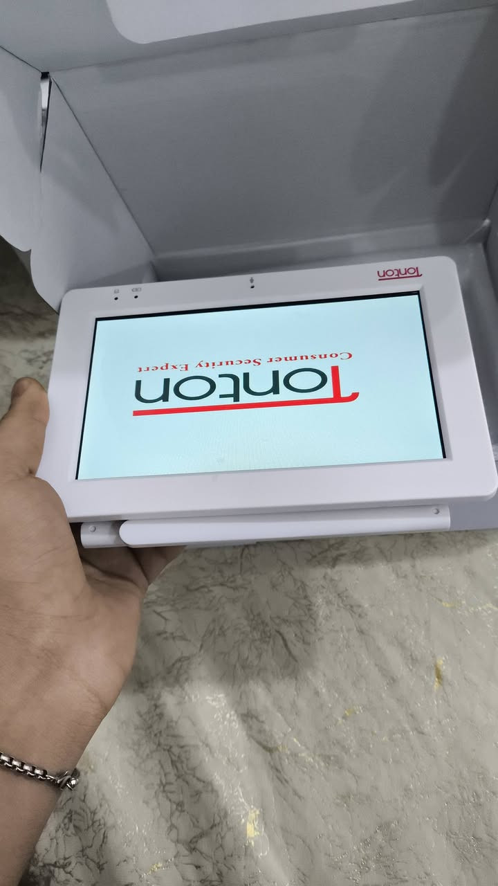 كامرات مراقبه عدد 2
شغالات ونضيفات سعر 45 قفل 
مكاني رمادي تأميم
***********
