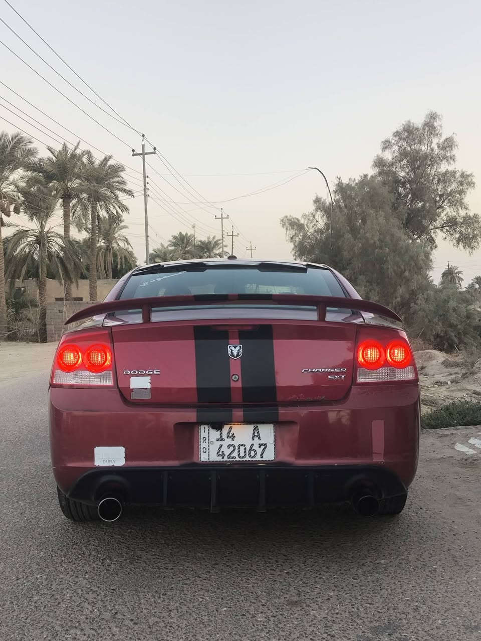 جارجر 2010
رقم بصرة انكليزي

كير مكينه كفالة
شادلها تواير  كاملة قبل 6 أشهر شادهن
السيارة باسمي مشروع وطني تحويل ثاني يوم
شاشه لابتوب 
لايت زنون عالي ناصي 

 مامشتغلة خط

حادثها جاملغ ايمن تعمير 

السعر 95 وبيها مجال
 
مكان ذي قار سوق الشيوخ 

***********
