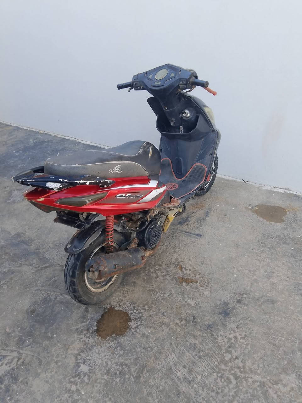 السلام عليكم دراجة ماكس نـمر للبيع
الموديل 21 كهربائيات شغالات نضافة الماطور 70٪ 
ماطور نشط خير من الله السعر 200 وبي مجال شي بسيط


**إذا كنت صاحب هذا الإعلان وتريد حذفه لأي سبب، رجاءا أرسل رسالة إلى الدعم الفني**