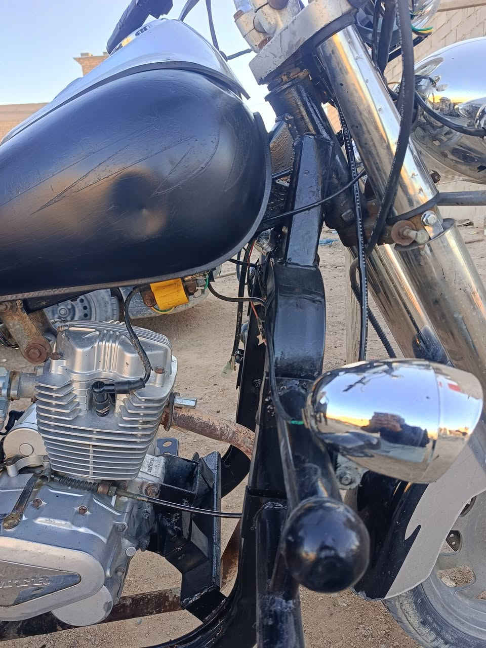 ستوته للبيع 2013 اوراق مكاتبه وكيل .جاهزه مكينه شاصي بدي مكفول.التواصل عل رقم  السعر مليون سبعه مائه وخمسون ***********
