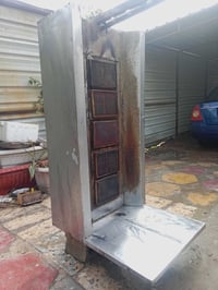 شواية كص للبيع نظيفة ابسعرمناسب للاستفسار٠٧٧١٢٨٠٠٩٩١