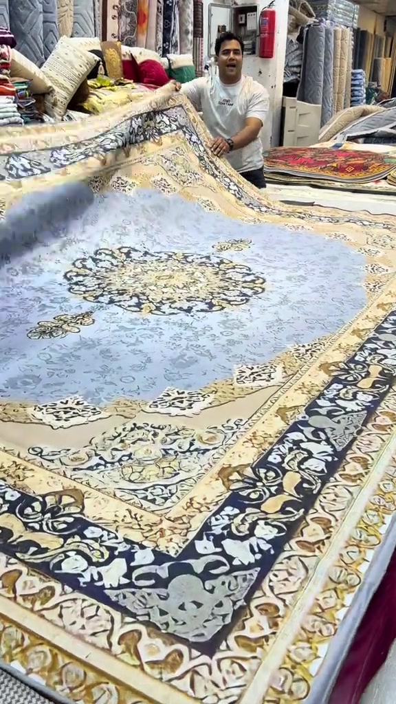 مفروشات حسن الصبيحاوي الحجز عل وتساب ***********

