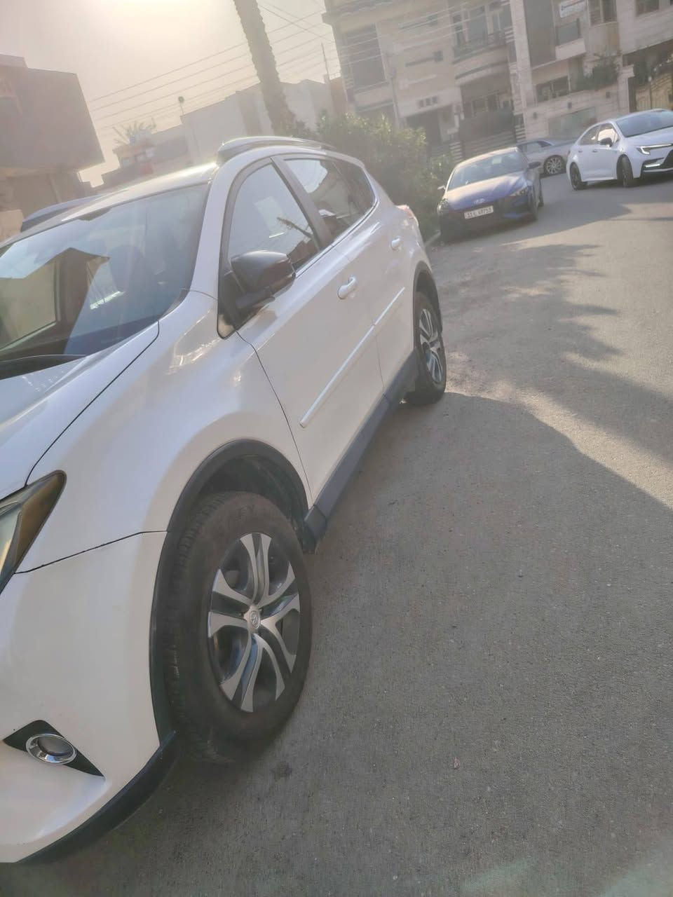 راف فور ٢٠١٨ ماشيه ٨٦ الف كيلو بدون ايرباك رقم انكليزي باسمنا كشن جلد السياره LE نظيفه جدا مكانها منصور كير مكينه تبريد كهربائيات  كامله مكملهه
*********** سعرها ١٨٣ ورقه صور الحادث بالمنشور
