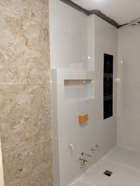 بورسلين هندي • ١٢٠x٦٠ • تشطيب راقي