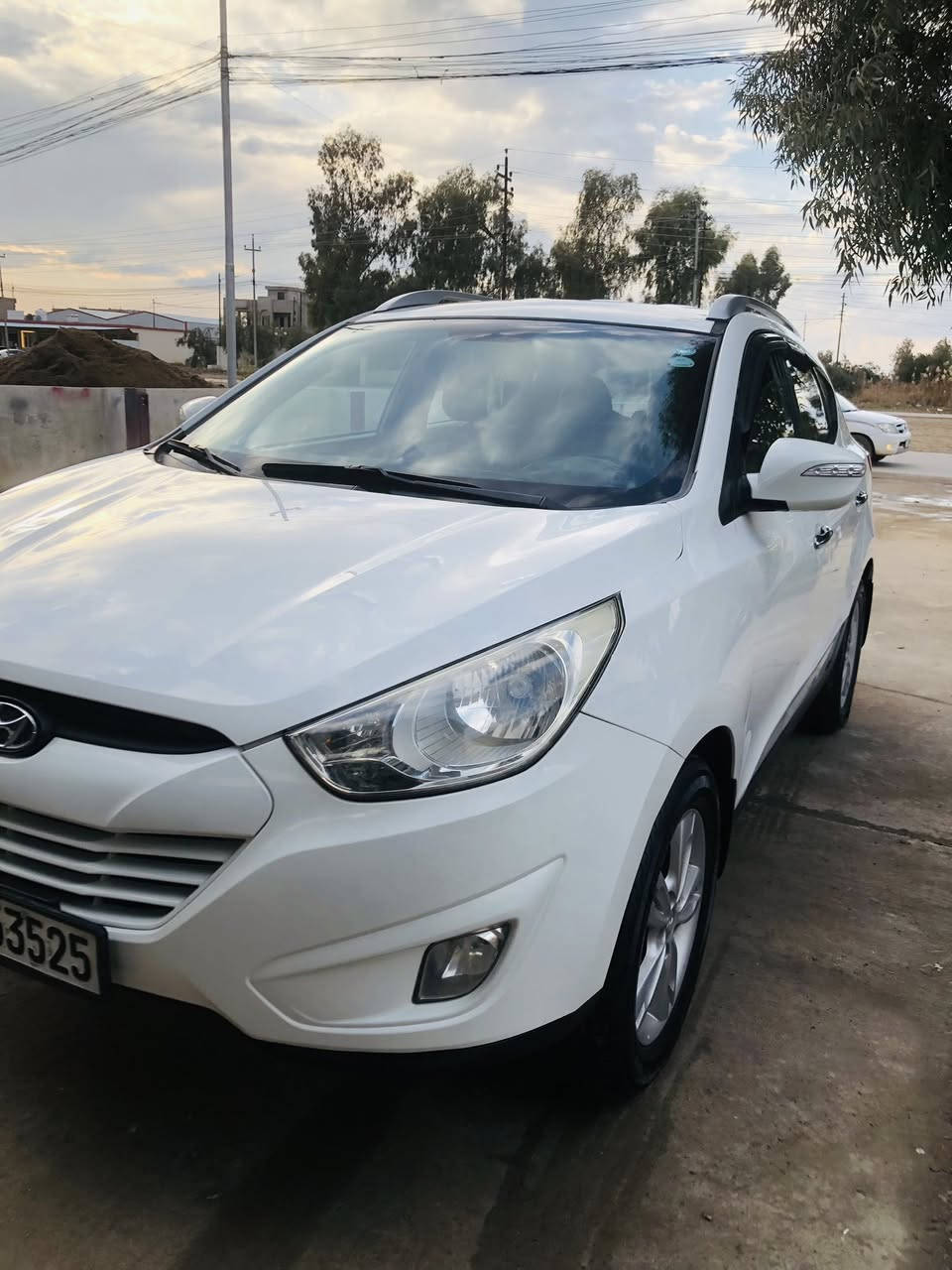 توكسن موديل 2010 ضرر موضح بل صورة بارد وصبغ شبر بوند سعر 130 
***********
