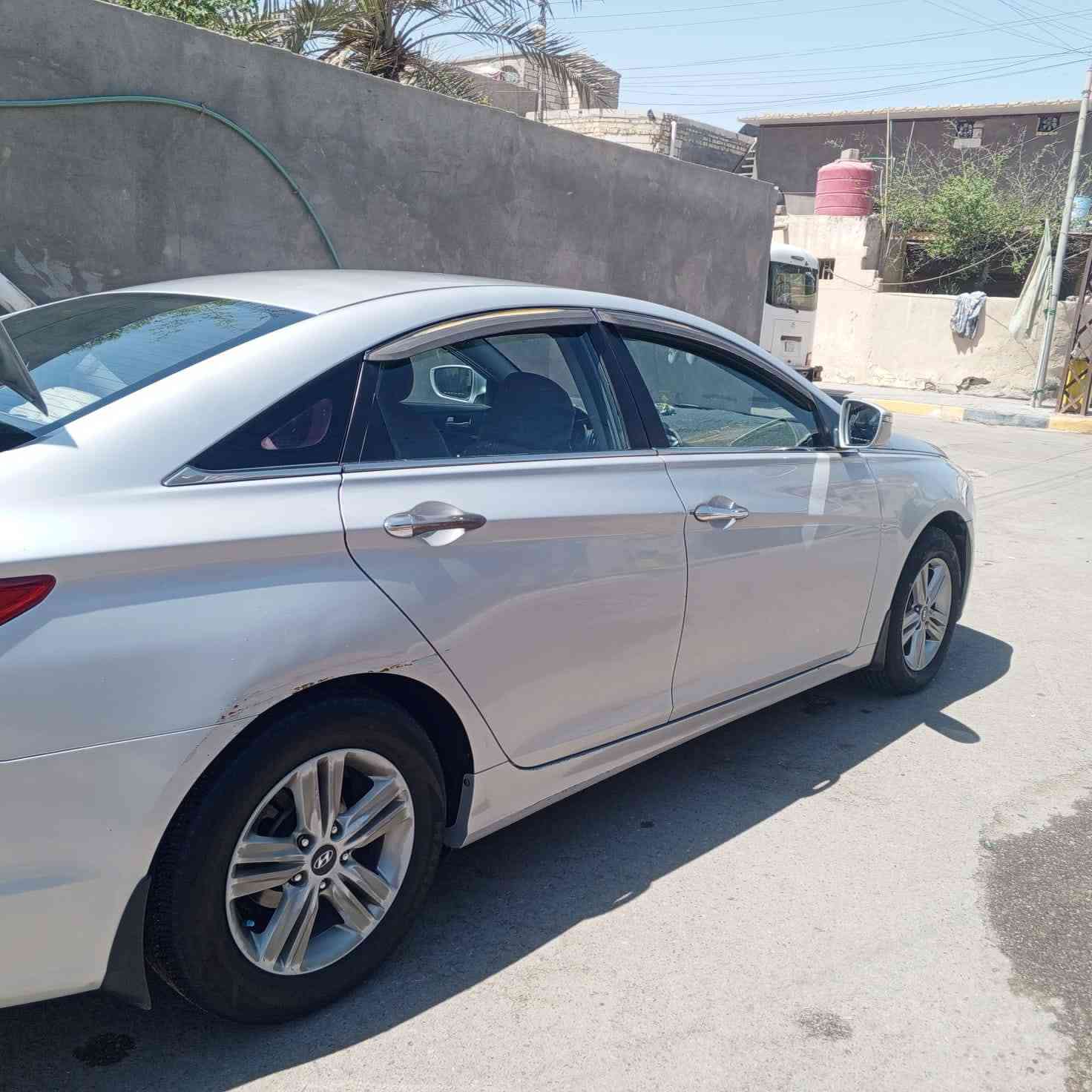 سوناتا 2014 وارد كوري
خطين 
كفاله عامه
تحويل ثاني يوم 
السعر 130
***********
