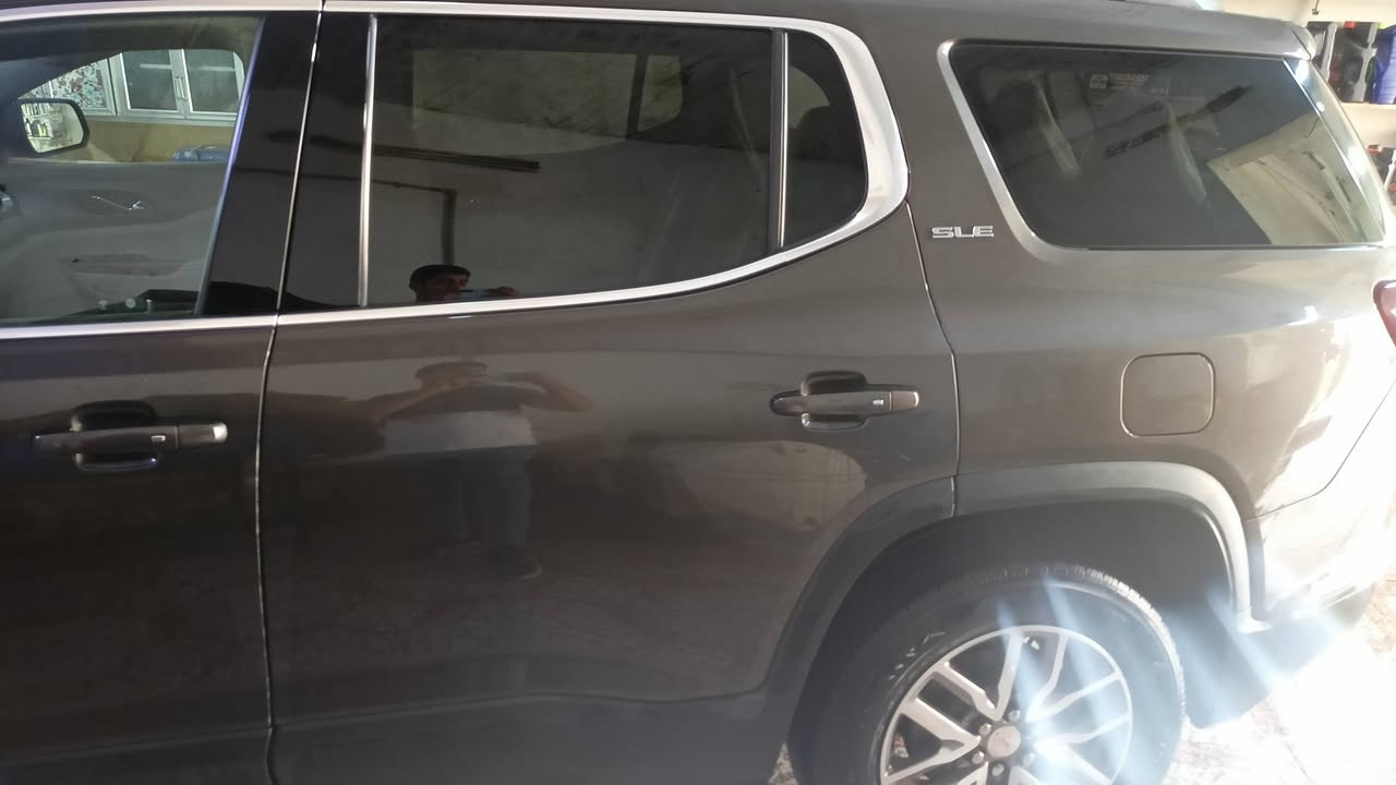 للبيع جمسي اكاديا موديل 19 محرك 6 سلندر 3600  دفع رباعي AWD رقم بغداد
كشنات تدفئه 

كشن كهربائي 

سبعه راكب 

حادث بنيد مبدل فقط 

مكان سياره ميسان 

***********
