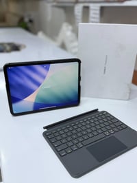 آيباد 11 برو • ٢٥٦ • بطارية ٩٠٪