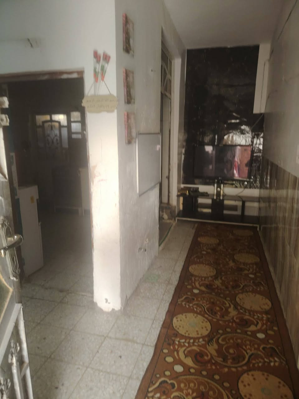 للبيع مستعجل اني صاحب البيت حي الطف بضهر مدرسه المسائيه *********** ١٠٠ عرض ١٠ في ١٠ نزال طابو

