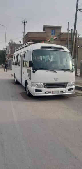 اي مدرسة تحتاج سيارات للسفرات المدرسة 
موجود ( باصات ) ( كوسترات ) العدد مفتوح 
رقم الهاتف // ***********
