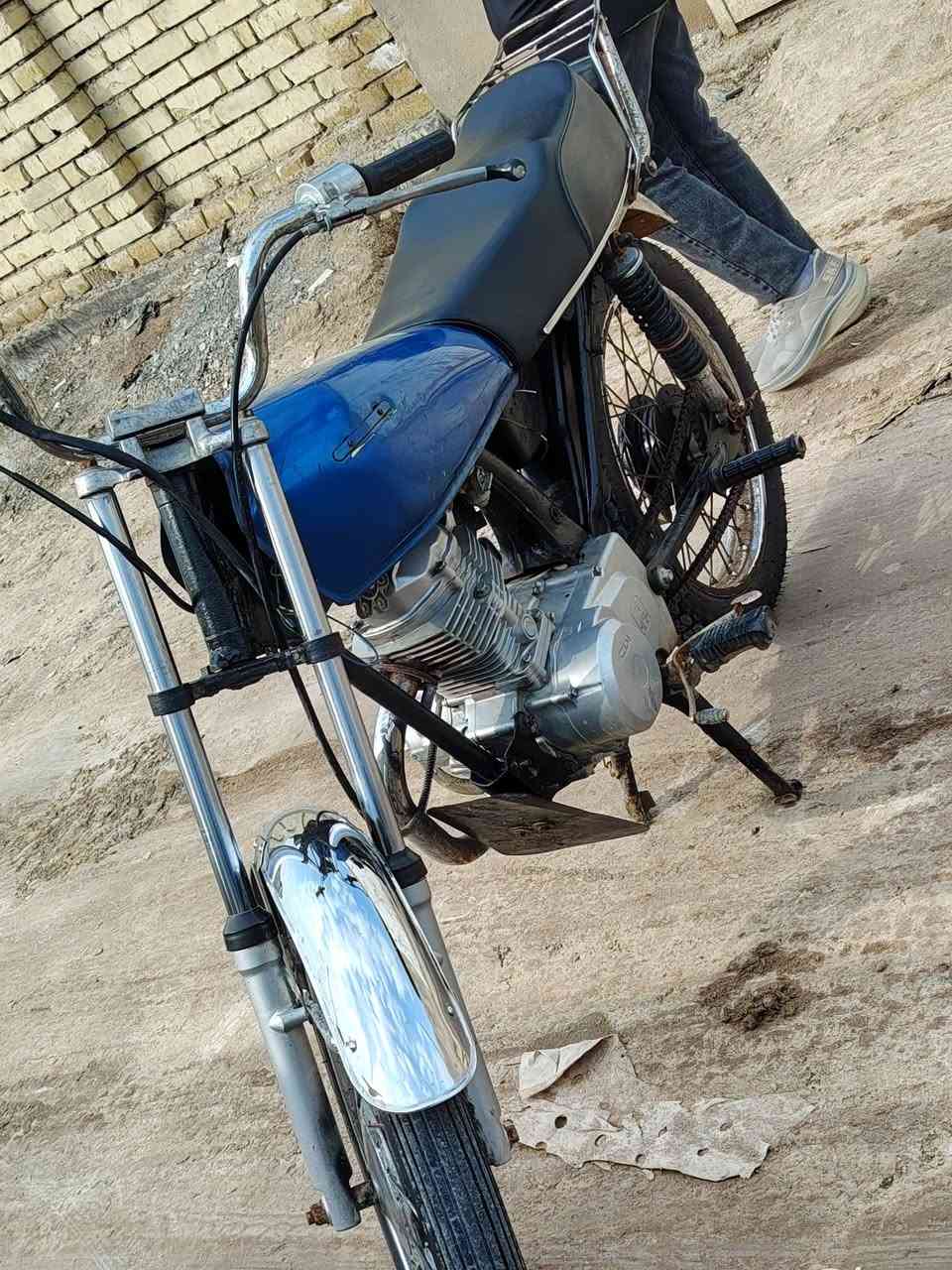 السلام عليكم درجة أدوات البيع المكان القرنه الشرش ***********
