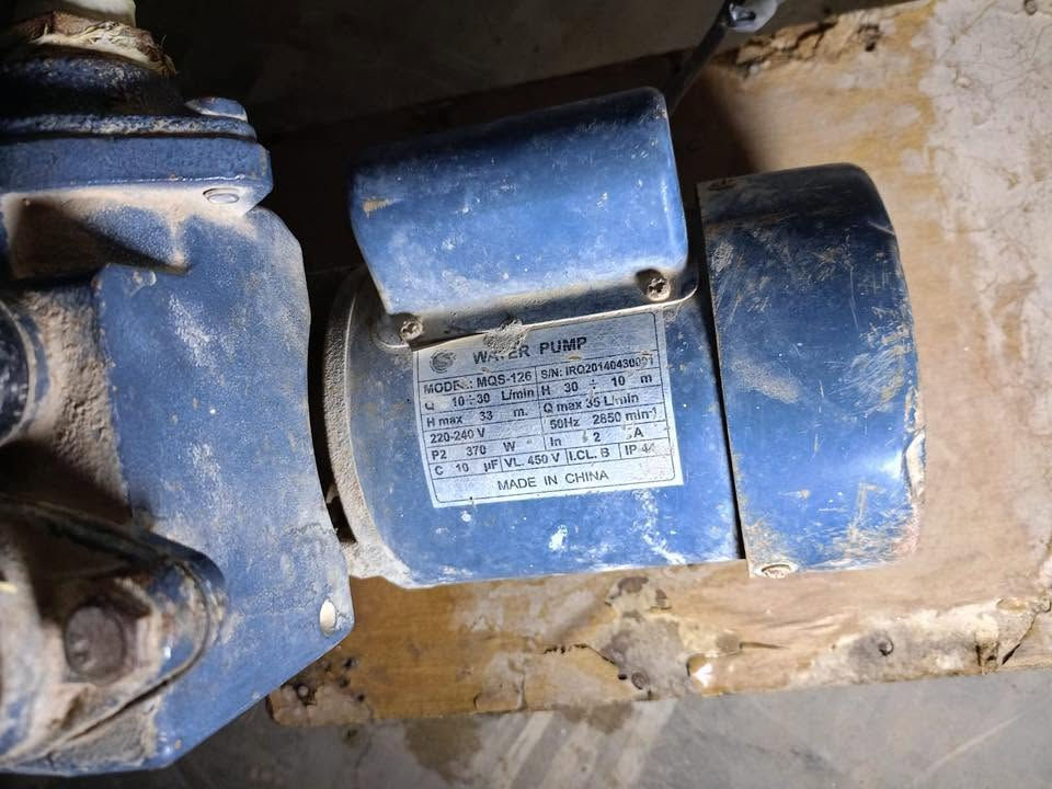 مطور ماي مستخدم اسبوع (الاسود)سعره45
موطور ماي الازرق 35الف اصلي

***********
