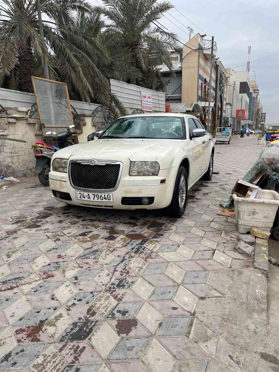 سلام عليكم
أوباما للبيع 
موديل 2009
لون بيجي 
ضرر كفاله من تبديل وصبغ ولمعجون
مكينه كير  اكسن حداديه حلوات 
6سلندر مكينه 2700
رقم دهوك باسمي تريد مداور او وكاله
سعر —-95— 
عنوان ناصريه مركز مدينه
رقم صاحب سياره 
***********
