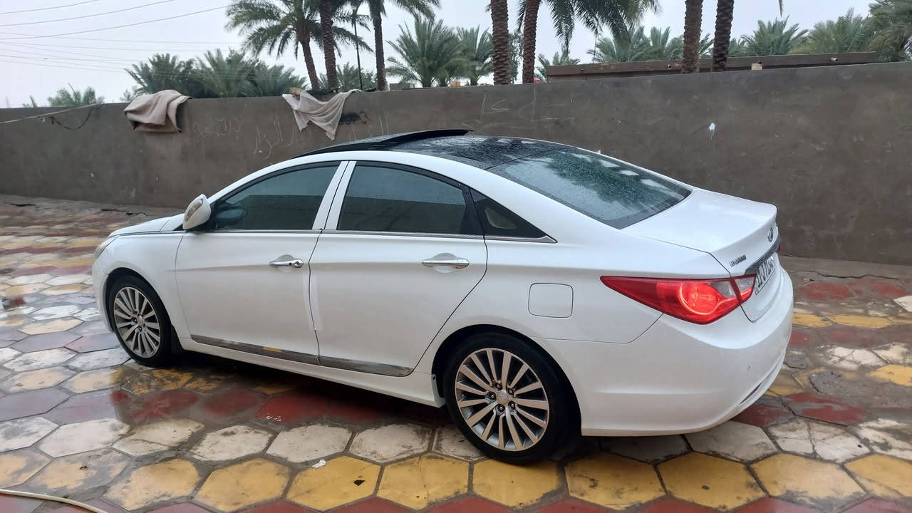 خليجي فــــــول مــــواصفات 
موديل 2011
محدث بجم 14
رقم بغـــــــداد  دولي بأسمي
هزه ورقم جديد
كفاااااله عاااامه عدا قطعه مبدله بلاد
السياره جديده
كشن ذاكره
بانوراما
بصمه تشغيل 
وبصمه ابواب 
كشنات جلد 
كشنات كهرباء
مري شفط
تبريد قطعتين
حساسات خلفيه
مكينه 2.4 
مكينه كير حداديه تخم تاير مكفولات 
مكينه ما مفتوحه
السياره جديده
للبيع والمراوس حسب القناعه
مكان بابل  
الــــــسعر 125وبيها مجال جدا بسيط
للاستفسار
***********
***********
