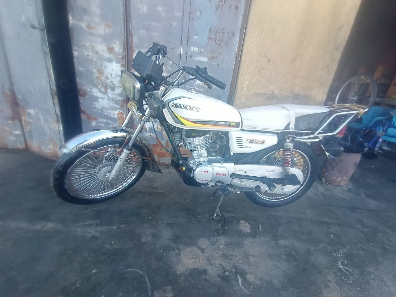 السلام عليكم دراجه لبيع تايكر موديل 23 اوراق اصلي محرك ما مفتوح الدراجه خير من الله مكفوله  كهربائيات كله شغاله كله شغاله السعر 450 مكان حله يم الجامعه مل بابل 
الاتصال ***********
