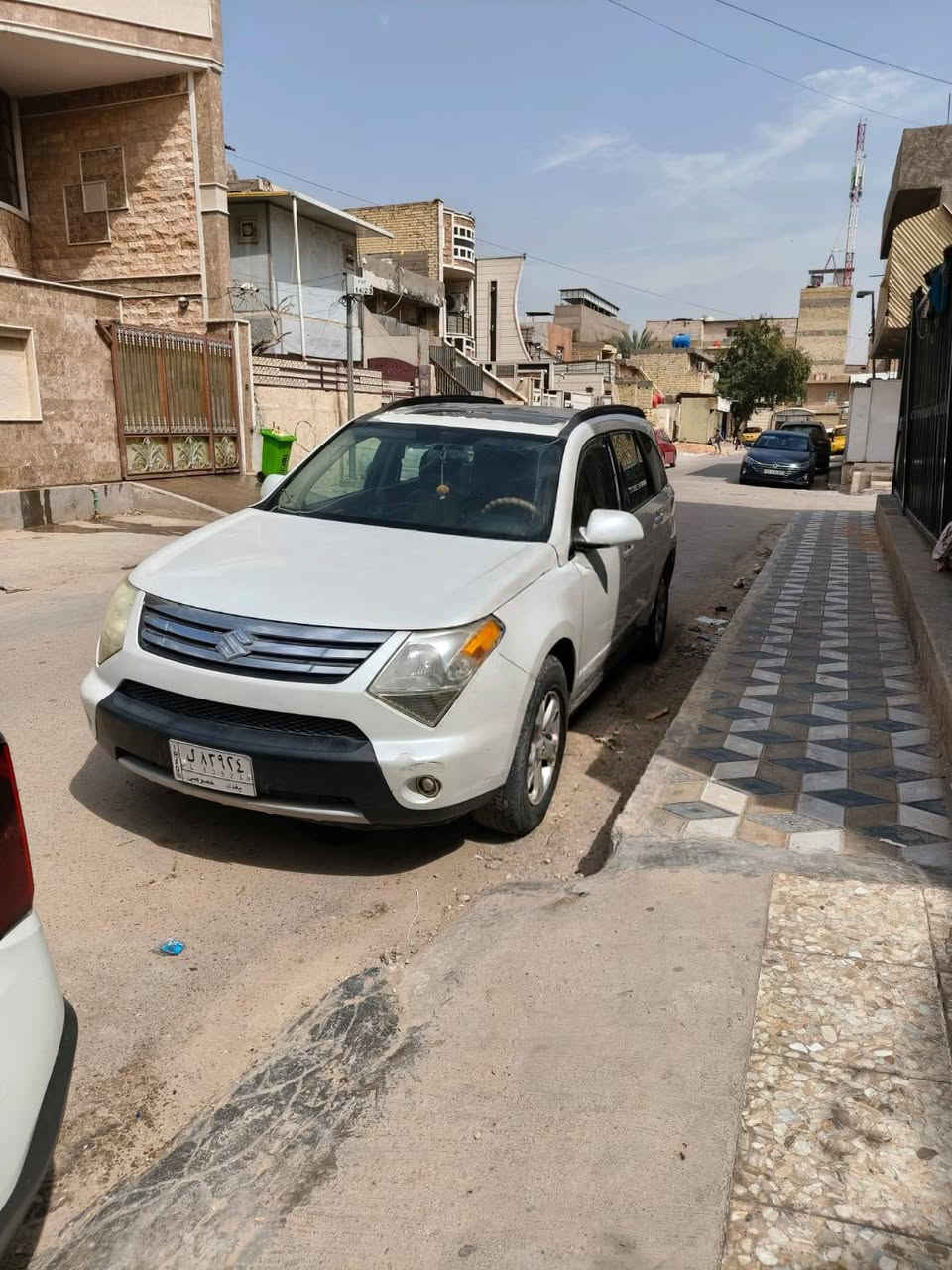 سازوكي ياباني XL7
مديل 2008 سيارة رقمها بغداد فول مواصفات 7 راكب  المكينة صار سنة من شادها 6 سلندر كير اوتو 3 قطع تبريد فتحت سقف كشنات كهربائية تدفئة وتبريد تحكمات ستيرن مانع انزلاق مثبت سرعة منفذ AUX السعر 73 وبيها مجال للطيبين مكان بغداد


**إذا كنت صاحب هذا الإعلان وتريد حذفه لأي سبب، رجاءا أرسل رسالة إلى الدعم الفني**