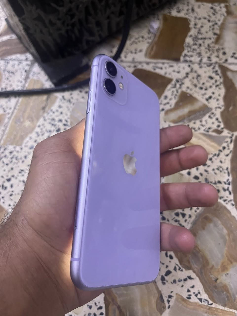 11عادي للبيع مكفول***********
