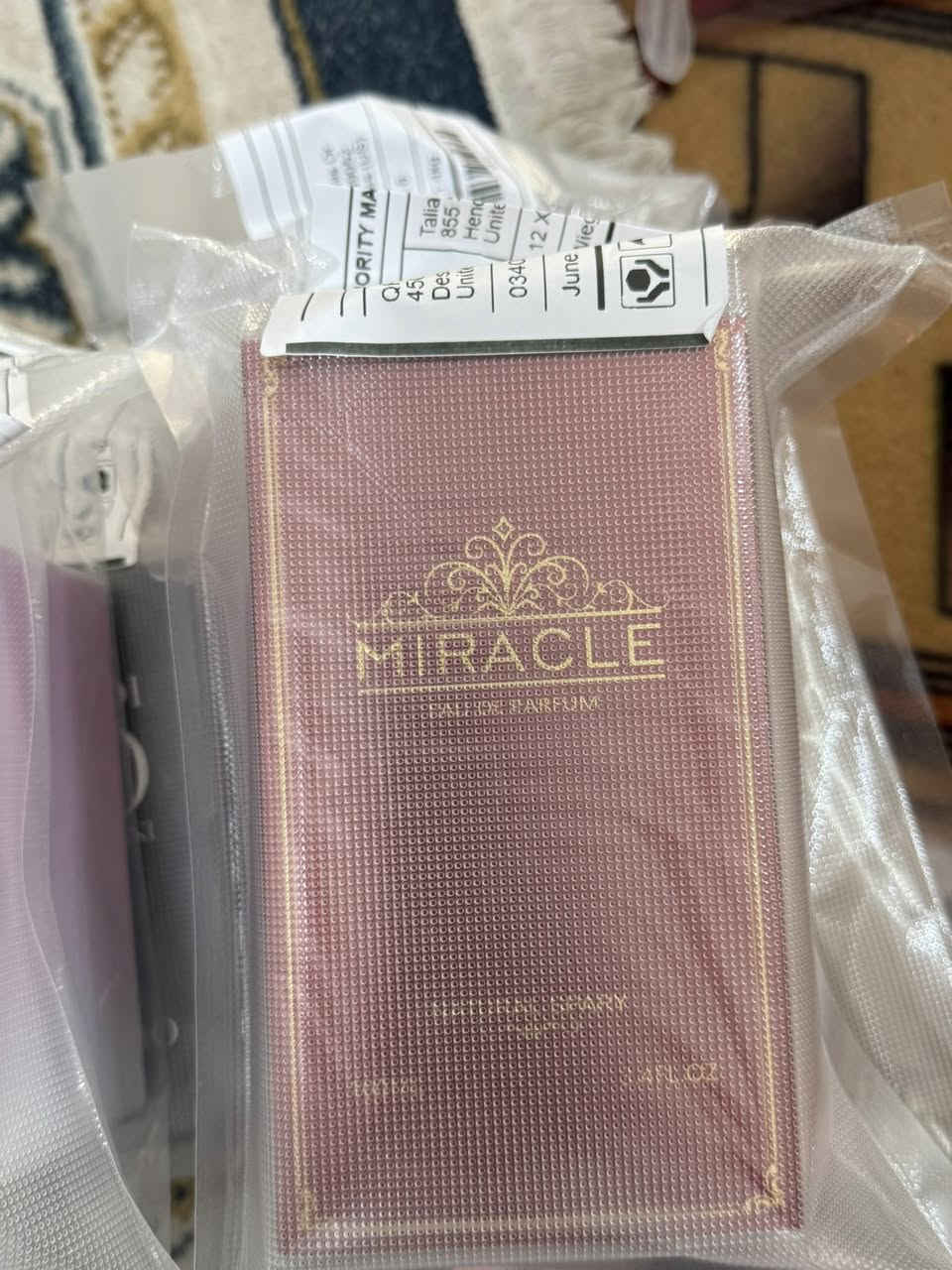 عطور تيسترات باله إمارتي اطلي  مكبوسات كبس امزون الإمارات اصلي العطر على ٢٥ وتوصيل اكو ٥للبصره رقمي ***********
