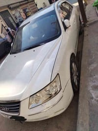 سيارات سوناتو موديل ٩  السعر ١١٠ اتصال  07712559718