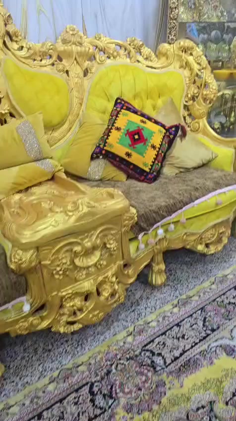 تخم قنفات ملكي بريطاني جديد ونظيف للبيع للتواصل 
***********
