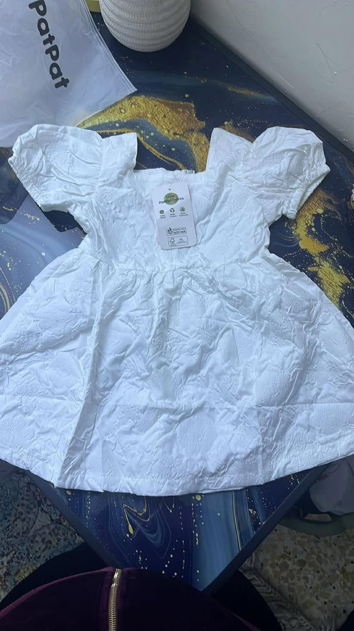 شلعة فساتين بات بات اطفال الاعمار من سنه الى 11سنه 73 قطعه احسبهم 70 قفل بدرن عمله بنفس جملتهم 215 الف شامل توصيل كل المحافظات ما اكدر اصور كل القطع لان هوايه هايه نماذج بس الكدامي بيهم بدلات وبيهم طلعه وبيهم بيت


**إذا كنت صاحب هذا الإعلان وتريد حذفه لأي سبب، رجاءا أرسل رسالة إلى الدعم الفني**