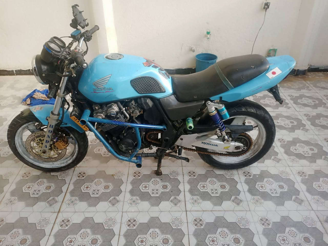 السلام عليكم سيبي فور
للبيع دراجه امفوله تجي وشوف 

السعر مليون او 200دراجه مال جناي 

مستعجل علا بيعتها محتاج افلوس؟

الرقم ***********
