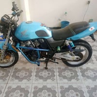 سيبي فور للبيع دراجه امفوله تجي وشوف   السعر مليون او 200دراجه مال جنا...