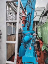 كرين للبيع ٢سلايت دنكه سعر ٢٥ وبيه مجال ٠٧٧٠٧٠١٧٩٥٩