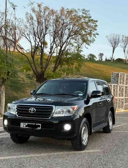 تويتا لاندکروز 2014 مواصفات GX
ته نها 170 هه زار روشتوه يه ك ده سته
‎ ماشاءالله لوك لۆکە 
‎  مواصفاتي + گير ئوتوماتيك+
‎ سلايت+ سه لاجه + به سمه 
‎+ ته بريد مه ركه زي+ هوك+ لايت زينون
‎+ ئاوينه ئيشاره ت+ ده بل ئه كسل
‎+بوياخي نيه + سپيري دانه به زيوه+
‎ تايه ي ده نلوپ ئه سلي
‎+  سه ياره كه له سليمانيم 
‎سەنەوی تازەیە تا ۲٠۲۹
‎گێڕ و مەکینە سەوت و کرانەوەبە شەرت
سعر 385 وەرەقە قوفڵ

‎ژمارەی خاوەنەکەی 
***********+*********** Singapore
