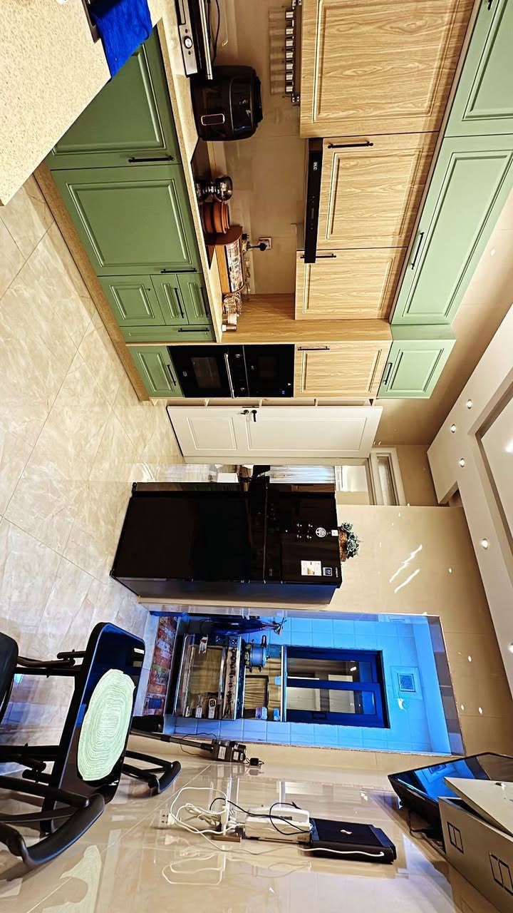 عقارات-الخضراء - نسعى - دومآ- نحو- الافضل 

#اعلان رقم ((1053))

#دار درجة اولى للبيع في منطقه السيدية مربع الضباط 
 
#مساحة :200 متر  واجهة :8م 
#المحتويات الطابق الاول :1 غرف نوم استقبال هول داخلي ومطبخ خدمات 
الطابق الثاني : غرف نوم عدد 4  خدمات  

#السعر : اكتب رقم ((1))

# للأ ستفسار 
مراسلة الصفحة على # الفيس بوك
عقارات -الخضراء - في السيدية
# او الاتصال على الرقم
☎️***********☎️ 
#او مراجعة مكتب الخضراء 
في السيدية شارع العلوة مقابل قاعه ريتاج للمناسبات
