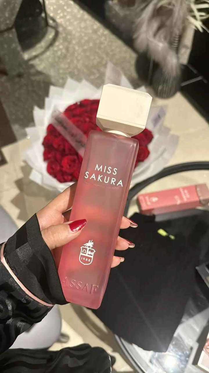 عطور عساف بـ 5 أشكال مختلفة 🌸🥹
راح تدمنين عليهم والحجم 200ml 
العطور ماستر كوالتلي رهيبات والثباتية اكثر من 24 ساعة 💗✨
❤. وانتد ليدي Wanted Lady عطر فرموني نسائي جذاب 🤤
🩵 وايلد كولت Wild Colt الزعفران، الجريب فروت، النعناع، الفلفل الوردي
والبرغموت. 🩵🪻
🩷  مس ساكورا بوكيه Miss Sakura Bouquet بخلاصة أزهار الساكورا اليابانية، ليمنحك إحساسًا بالانتعاش والحيوية الممزوجة برومانسية ناعمة.
💗  مس ساكورا Miss Sakura ازهار الكرز ياسمين مسك 🍒🪷
آي آم آيديال I Am Ideal عطر أنثوي جذاب تركيبة متوازنة تجمع الكل 🌹 البصرة, العراق


**إذا كنت صاحب هذا الإعلان وتريد حذفه لأي سبب، رجاءا أرسل رسالة إلى الدعم الفني**