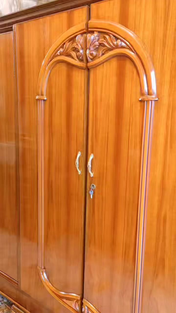 #متابعينا_الكرام 
#غرفه_نوم_ستة_ابواب_ناصي_بدون_ملحق شغل عراقي فصال توصيه درجة اولى ثقيل  نقش سوري دنك زاوية اسلاميه ✨ ضهر حل وشد براغي 🔖 
 مستعدون لشراء غرف النوم والقناصير المستخدمة
للاستفسار مراسله الصفحه او الاتصال على  الارقام التالية 
***********📲 واتساب 
***********📲 
📍 العنوان موصل الجانب الايمن دوره الزنجيلي📍
💙تابعو صفحتنه ليصلكم كل ماهو جديد وحصري💙
