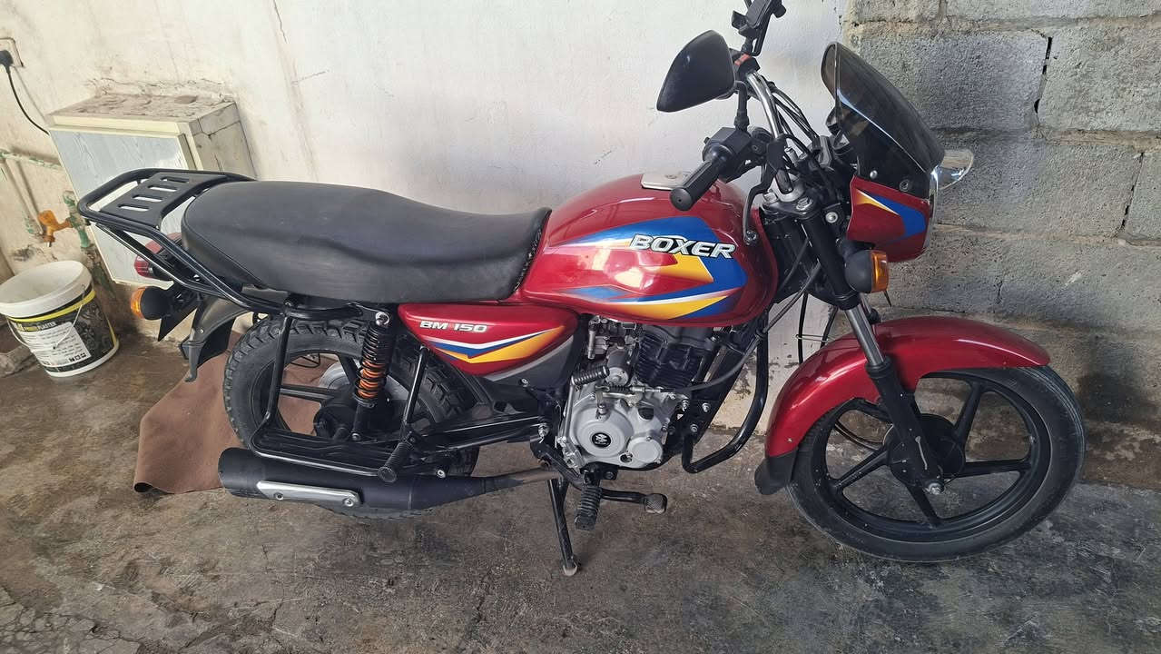 ٢١ للبيع دراجه جديده اتصل ودلل ***********
