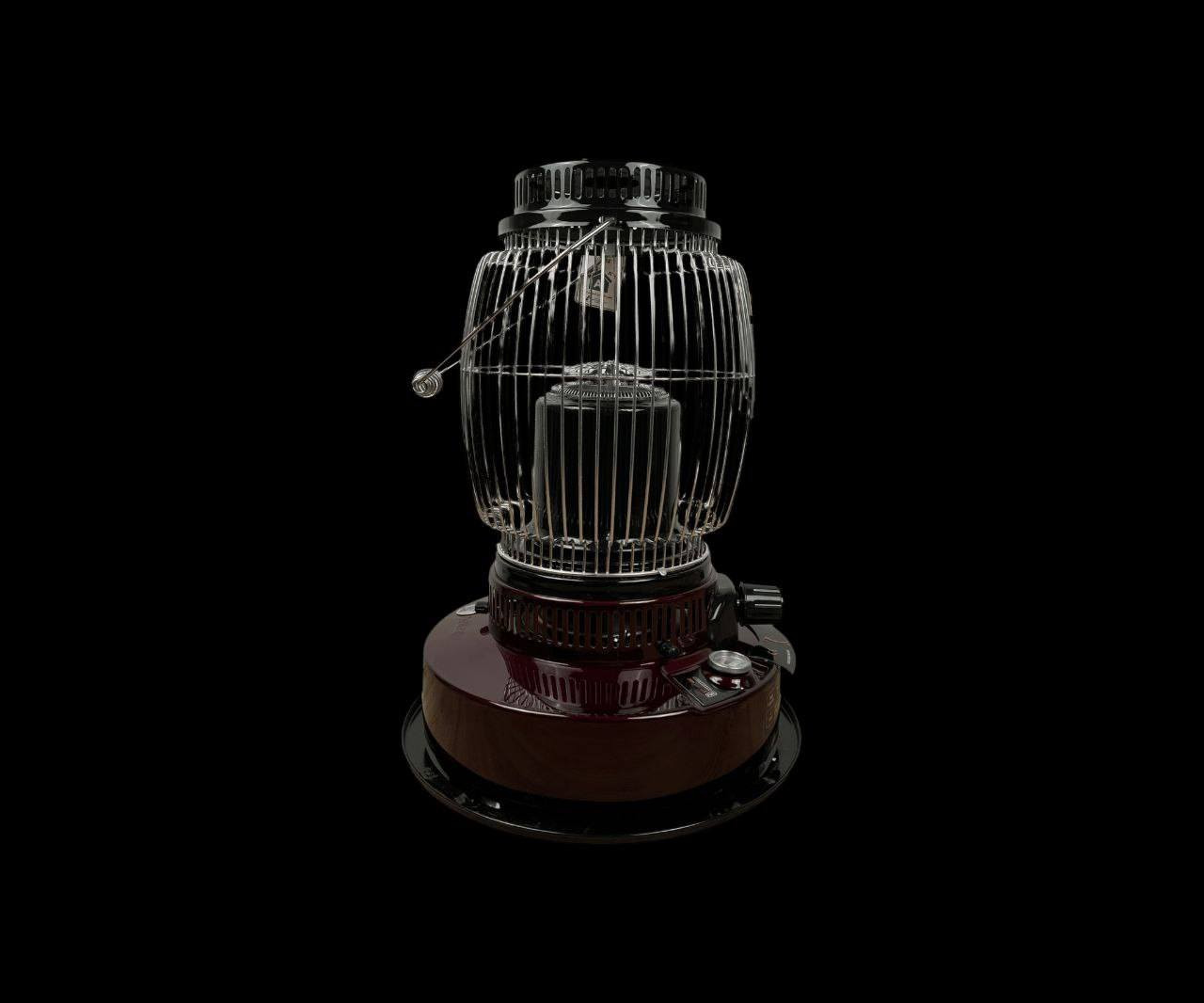 صوبة كيروسين توربو كبيرة XF-4400

الاستخدامات

تدفئة الغرف والمنازل في الأجواء الباردة بكفاءة عالية.

مناسبة للاستخدام داخل المكاتب والمحلات.

مثالية للرحلات والتخييم بفضل مقبض الحمل العلوي.

يمكن استخدامها لتسخين الماء أو الطبخ الخفيف عند وضع إناء على السطح العلوي.

المميزات

قدرة تدفئة قوية بنظام Super Turbo يوزّع الحرارة بسرعة في كامل المكان.

خزان وقود كبير سعة 6 لترات يمنح وقت تشغيل طويل دون الحاجة للتعبئة المتكررة.

مؤشر قياس وقود واضح لسهولة معرفة مستوى البنزين (كيروسين).

شبك حماية كامل حول الشعلة لزيادة الأمان ومنع ملامسة الحرارة.

سويتش أمان يفصل التشغيل تلقائيًا عند الاهتزاز أو السقوط.

فتحة تعبئة واسعة لسهولة تعبئة الوقود بدون انسكاب.

تصميم قوي ومتين بلون خمري معدني مقاوم للحرارة والاستخدام اليومي.

نظام إشعال يدوي سهل وسريع.

فتحات تهوية سفلية لتحسين احتراق الوقود وزيادة كفاءة الحرارة.

المواد:

الهيكل معدني بالكامل، مع خزان وقود معدني مقاوم للصدأ، وزجاج مقاوم للحرارة في منطقة الشعلة.

محتويات الصندوق

صوبة كيروسين توربو XF-4400

فتّاحةسيفون تعبئة الوقود (مضخة يدوية لتعبئة الكيروسين بسهولة)

دليل الاستخدام

قدّاحة إشعال

فتيلة صوبة احتياطية عالية الجودة

إضافات السلامة (حسب التغليف)

الملاحظات

تعمل فقط على كيروسين نظيف لضمان أداء أفضل وعمر أطول.

يجب تشغيلها في مكان جيّد التهوية.

يُمنع تعبئة الوقود أثناء تشغيل الصوبة.

يُفضّل إبعادها عن الأطفال والأثاث القابل للاشتعال.

قياس الكارتون: طول 42 × عرض 42 × ارتفاع 60 سم

سعر  80متوفر توصيل جميع محافضات العراق ***********
