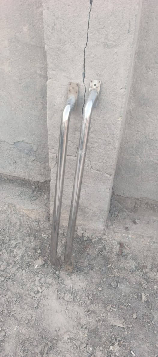 سلام عليكم للبيع دوس جيب شيروكي ٧٥ الف وترايش بيكم ٣٥ الف ***********
