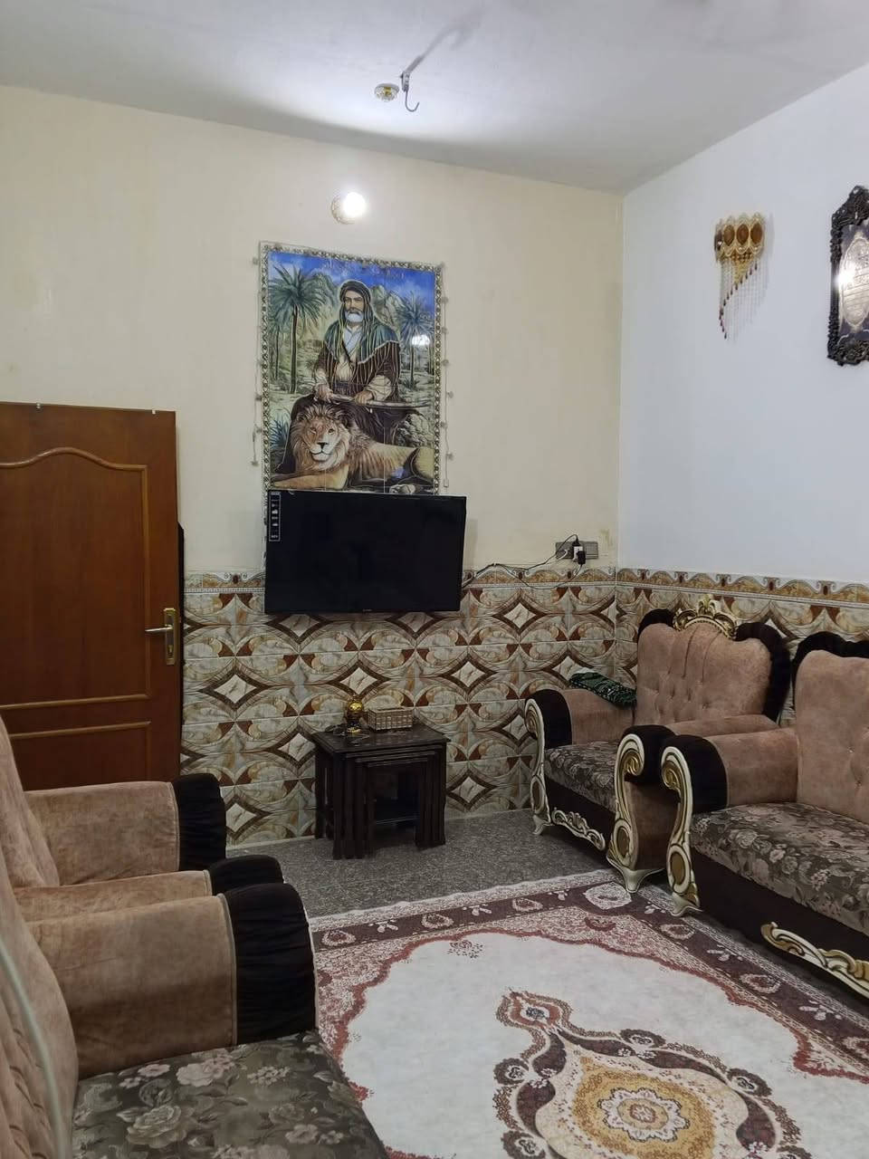 السلام عليكم
 الدار للبيع التفاصيل داخل الصورة الشراي يتصل 

رقم الهاتف 
***********

