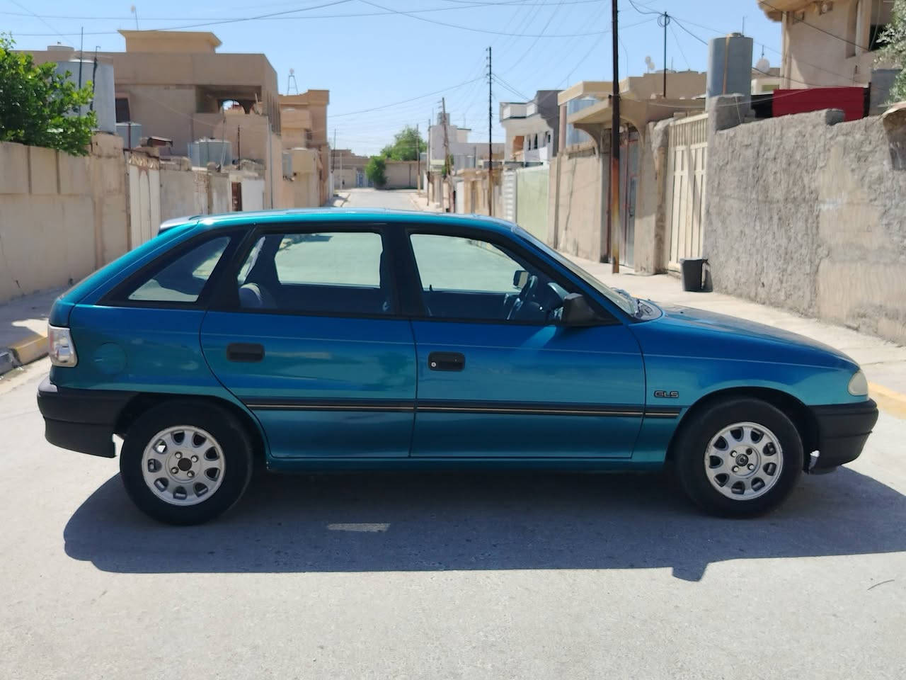 اوبل استرا موديل 92 رقم انكليزي سنويةجديد بسمي مشروع وطني السعر 35 سيارةجهازة كاربون بنزين بيها.
اوبل استرا موديل 92 رقم انبار انكليزي حجم 16 سنويةجديد بسمي مشروع وطني السعر 35 سيارةجهازة كاربون بنزين بيها.
*********** كورك
*********** أسيا
