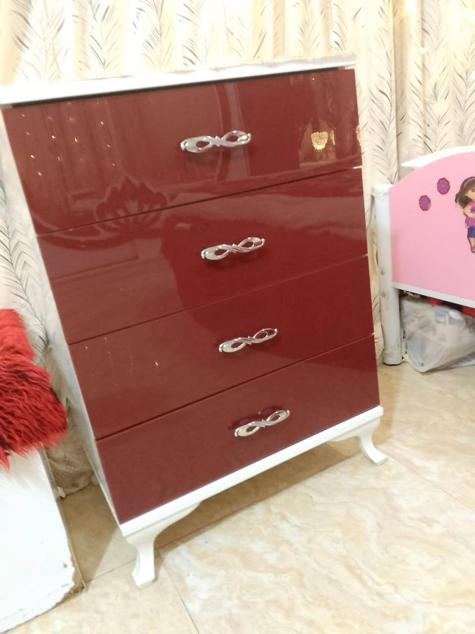 غرفة نوم مستعملة للبيع 🛏️

تتوفر غرفة نوم مستعملة كاملة مكوّنة من 8 قطع بحالة جيدة.
💰 السعر: 700 ألف دينار عراقي (قابل للتفاوض)

📍 العنوان: البصرة – المعقل، قرب سيد صدام
📞 للتواصل: ***********ص
