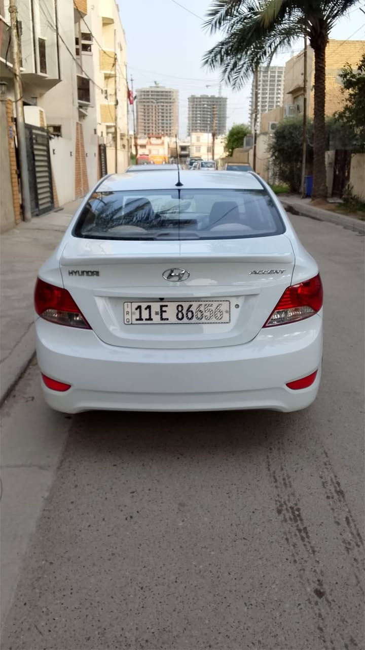 السلام عليكم اكسنت ٢٠١٣ بسمي مكفولة عدة شبر جوة قبق البانزين وشوية بلدوسة تدفئة تبريد تحكمات استيرن شاشة كامرة وباقي المواصفات السعر ١٠٣ مكانهة الغزالية رقم الهاتف ***********  
مدينة الغزالية
