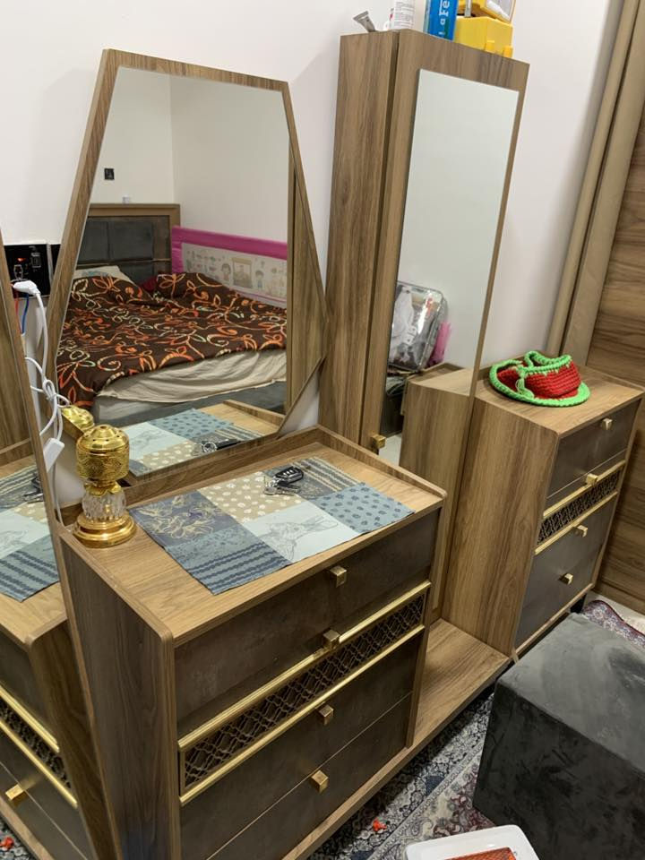 غرفة تركيا درجة أوله للبيع مكونه من ١١ قطعه سعر ٥٠٠ مال بيع بدون عملة *********** واتساب
