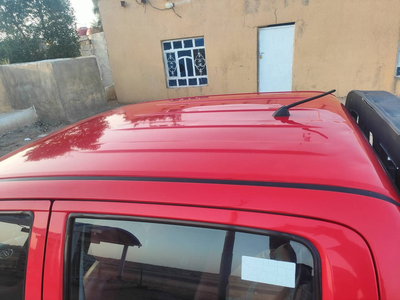 السلام عليكم
سياره للبيع بيكم فلاونز 12 كفاله عامه بسمي رقم واسط نكليزي سياره جاهزه كلشششش جديدة محرك كير اكسن حداديه شرط جديده سياره مال جناي تريد وكاله تريد مداور ثاني يوم  السعر 178وبيهامجال مكاني ذي قار قضاء الفجر ***********
