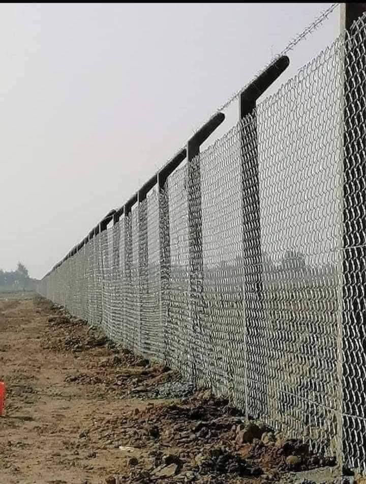 🟣تعلن شركة بابل لاسيجة البيارسي ⁦🟣
🔻عن عمل ونصب جميع انواع اسيجة الBRC ⁦⛏️⁩
🔻وعن عمل جميع انواع الاسيجة العشبية الجميلة 🍀🍀
🔻سعر المتر من 6الف 💸الى 10الف 💸حسب الطلب وحسب نوع السيم ⁦⚒️⁩
🔻يوجد كادر مختص بالعمل 💪
🔻نعمل في كافة محافظات العراق 🚛⁦🚛
🔻للطلب او الاستفسار قم بمراسلة الصفحه او اتصل على الأرقام ***********وتساب
